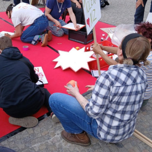 Dies ist ein Bild. Leider wurde keine Beschreibung hinterlegt.